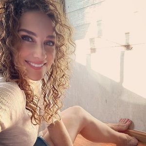 Meet your Posher, Paula